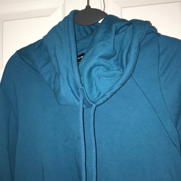 NWT Under Armour pullover Hoodie - Picture 4 of 7